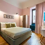 Duomo Apartahotel